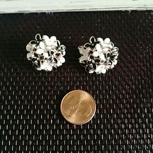 Jewelry - CLEARANCE JEWELRY ( BUY 3 GET 1 FREE ) Jewelry - CLEARANCE JEWELRY ( BUY 3 GET 1 FREE )
